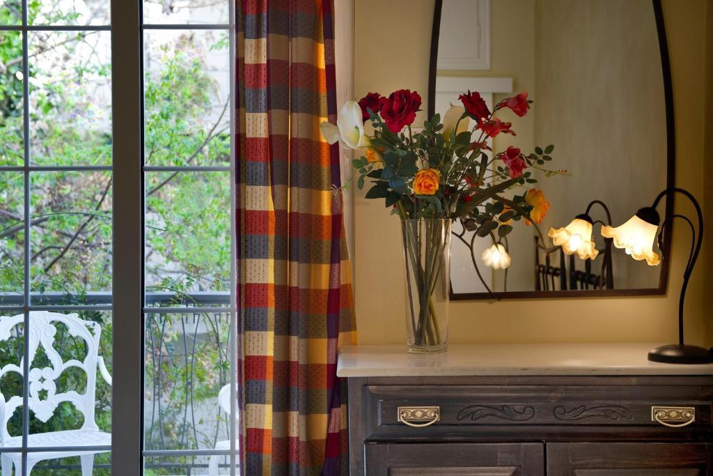 Chambre Quadruple Économique avec Salle de Bains Commune et Balcon